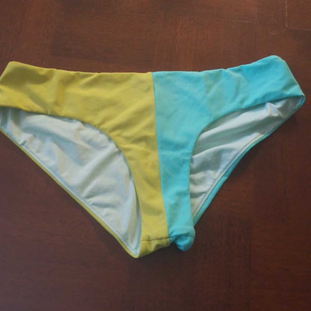 Bathing suit bottom
